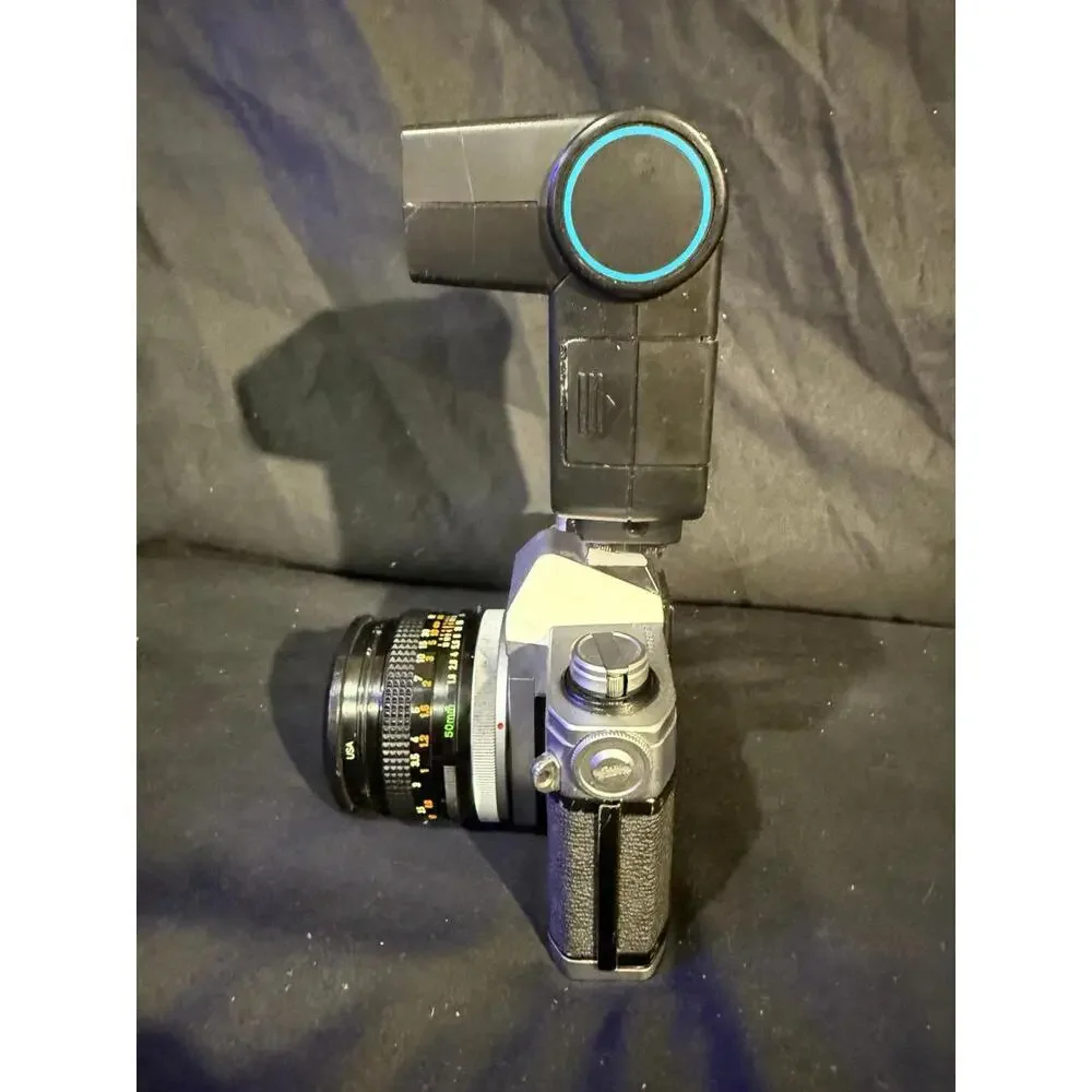 CUSTOM PAINTED CANON TX SLR FILM CAMERA WITH CANON FD 50MM 1.8